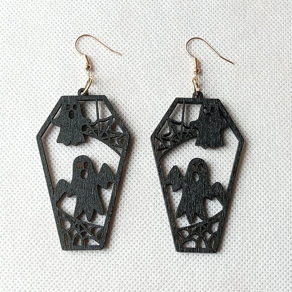 Spooky Halloween Casket Earrings, Fun Earrings, Funky Earrings, Unique Earrings - Picture 8 of 8